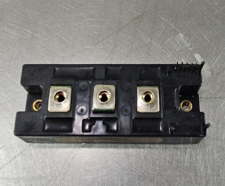 MITSUBISHI PM100EHS060 MODULE.                                         Loc 3E-28