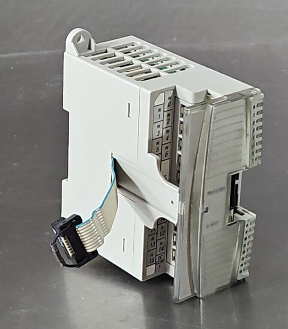 Allen-Bradley MicroLogix 1762-IQ16 Ser B. DC Input Module.                 3B-23