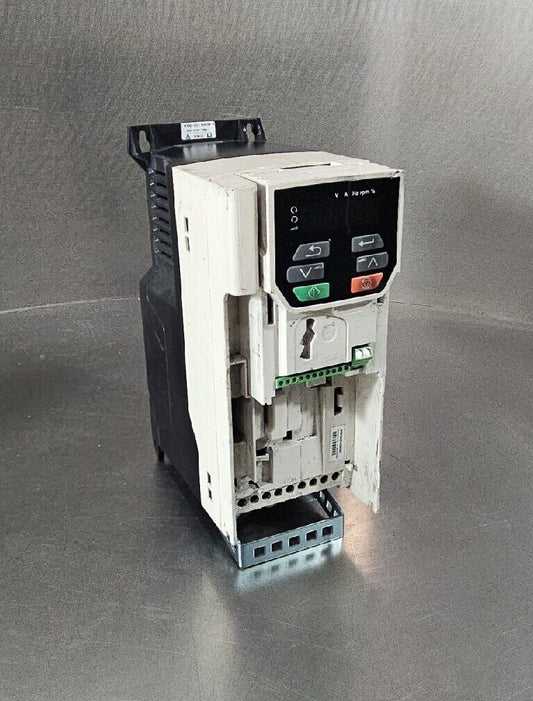 EMERSON M300-034-00094A CONTROL TECHNIQUES UNIDRIVE.                      Loc 1D