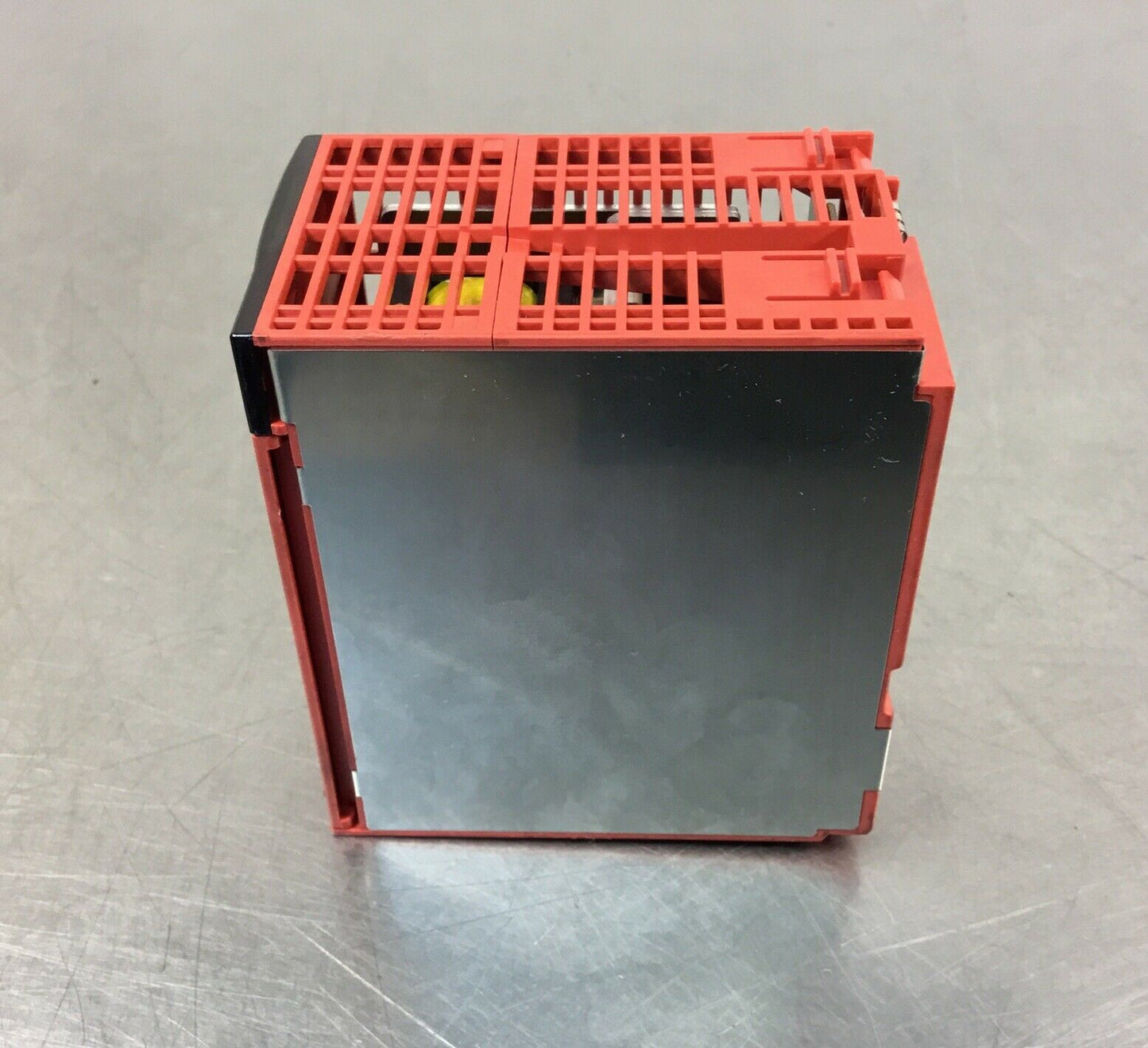 Mitsubishi - MELSEC-Q - Q61P  Power Supply Unit                            4C