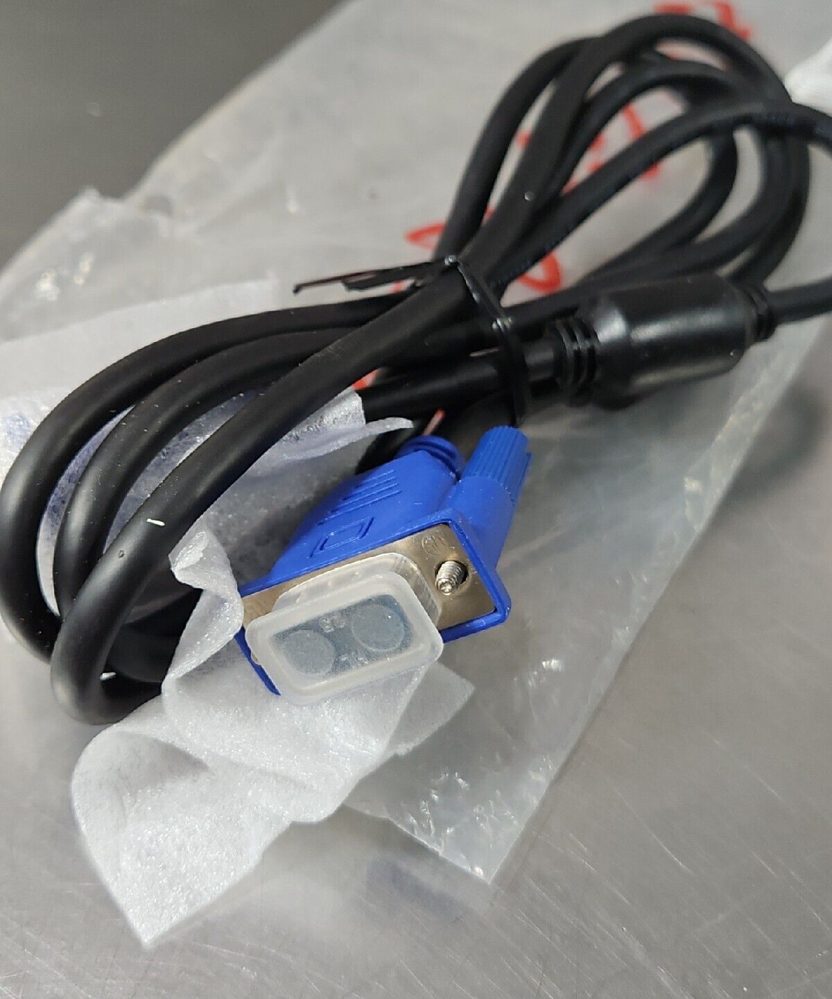 Male to Male Cable 089G 725HAA- DB  VGA/SVGA 15Pin.                    Loc 5D-13