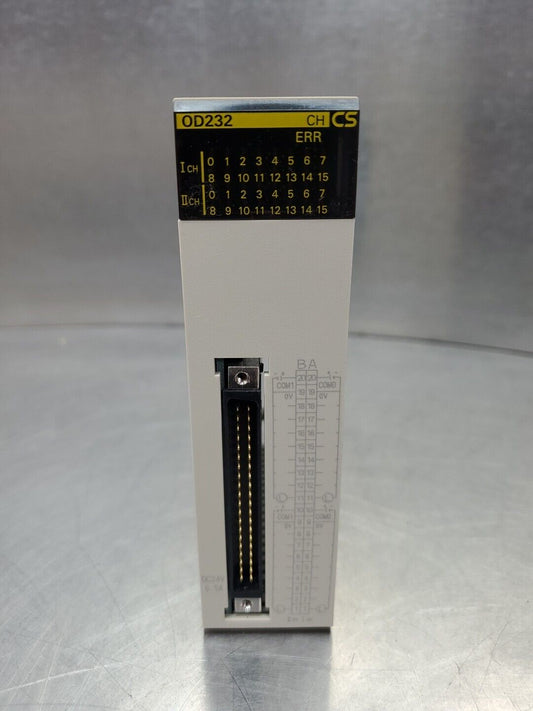 OMRON CS1W-OD232 OUTPUT UNIT, 24V DC.                                      3C-17