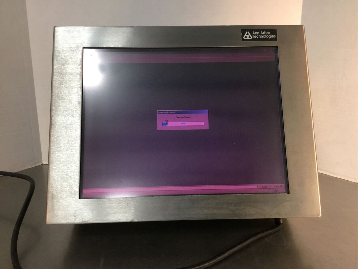 Ann Arbor Technologies A2T-15  Panel Mount Touchscreen Computer 100-240V 3A  2E