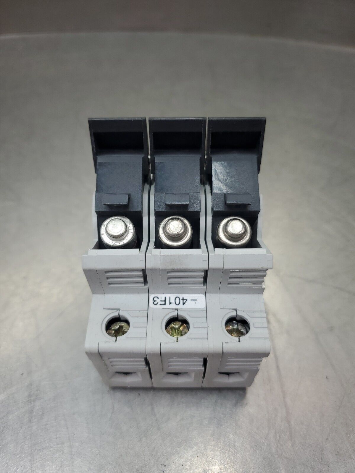 Wöhner AES 3x38 Fuse Holder w/3, 2A 690V Fuses.                             4C-1