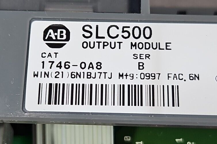 Allen Bradley 1746-OA8 SerB SLC 500 Output Module.                      Loc3D-14