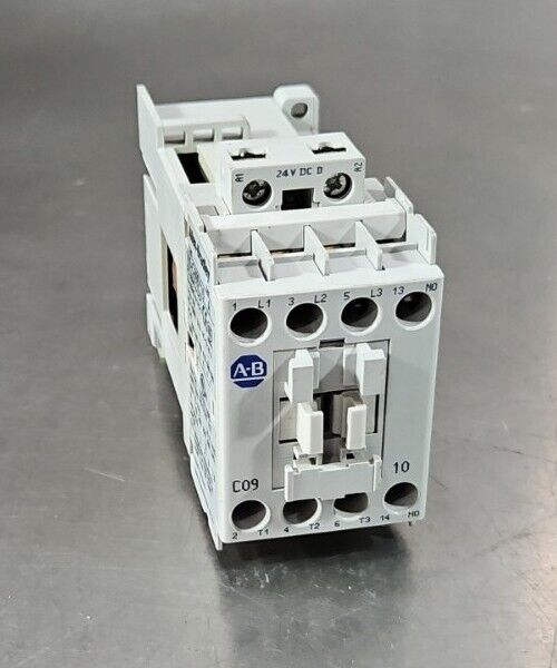 Allen Bradley 100-C09D*10 Ser A Contactor                               Loc 4C-4