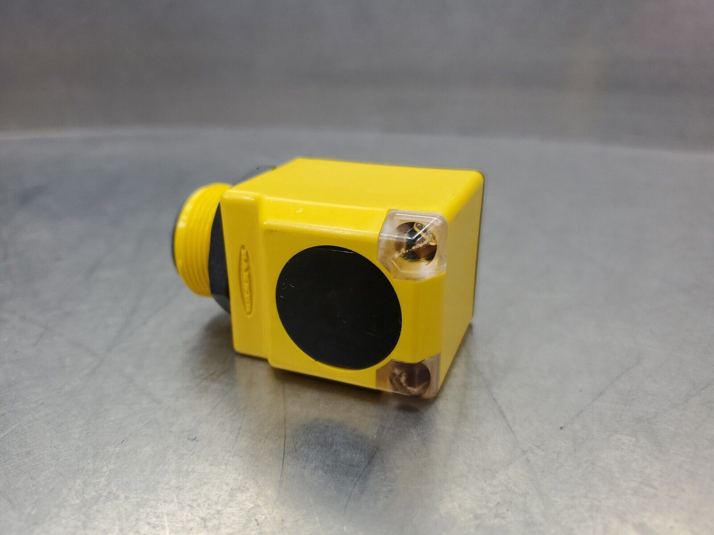 BANNER ENGINEERING Q40SN6R 10-30VDC Proximity Sensor.                      3E-26