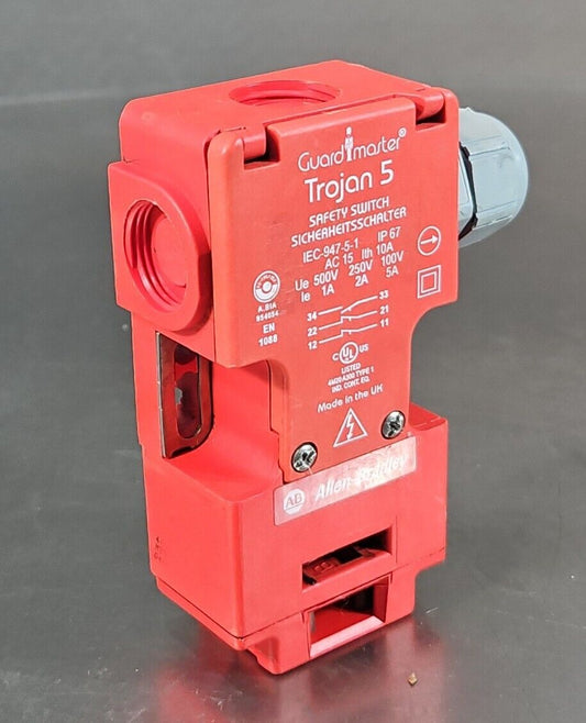Allen Bradley Guardmaster Trojan 5 Safety Switch.                         6D-10