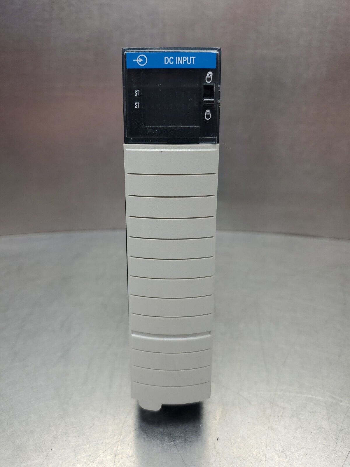 Allen Bradley 1756-IB16I/A Cat. Rev. H01 ControlLogix 16-Point In Module.   3C-9