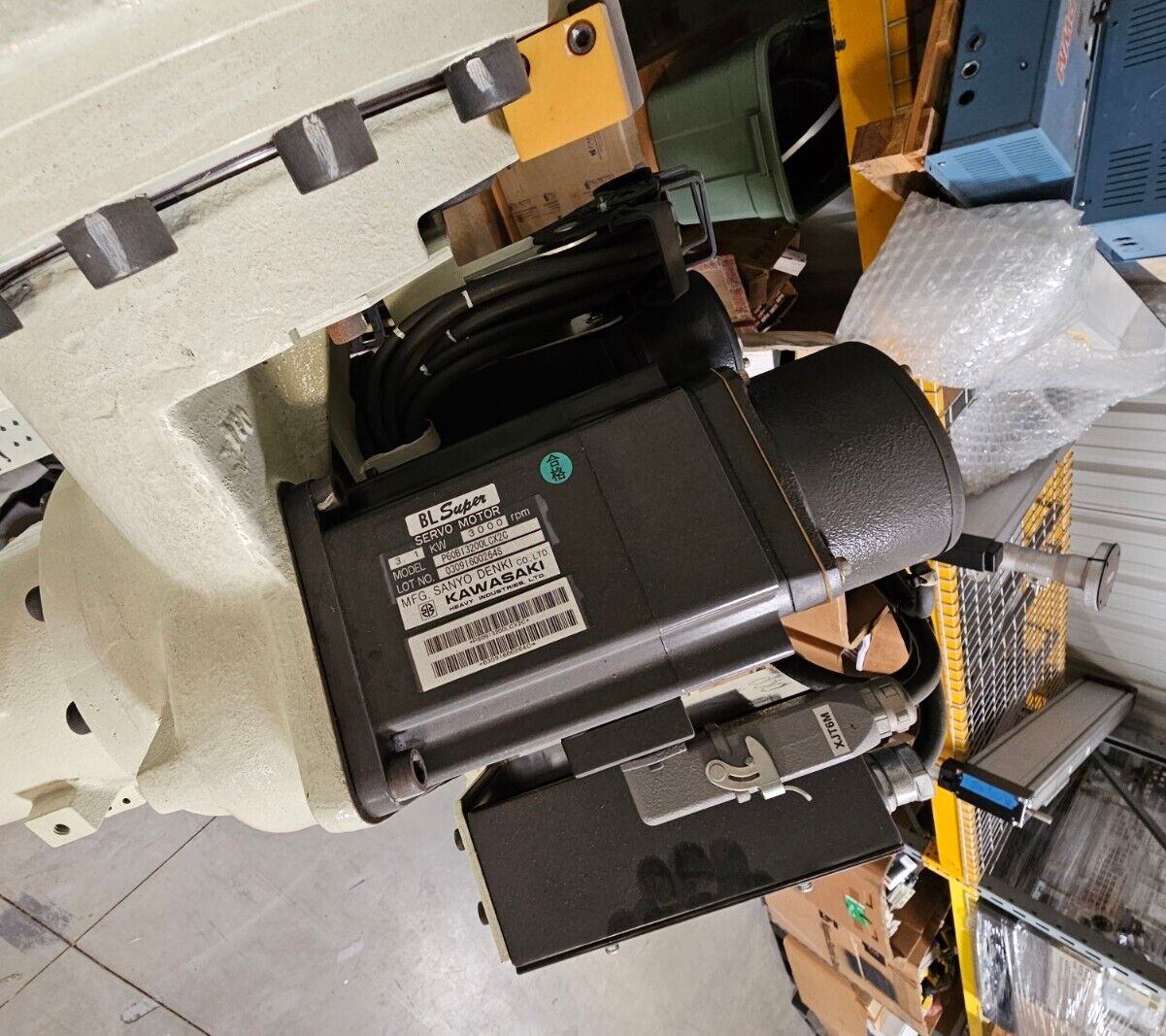 Kawasaki ZZX300S B Robot w/ D32F D001 CONTROL CAB/50817-1347 Teach PENDANT