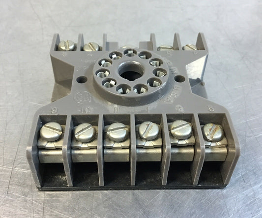 Rundel  SL-611  10A 300V 11-PIN Relay Socket SL611   4C