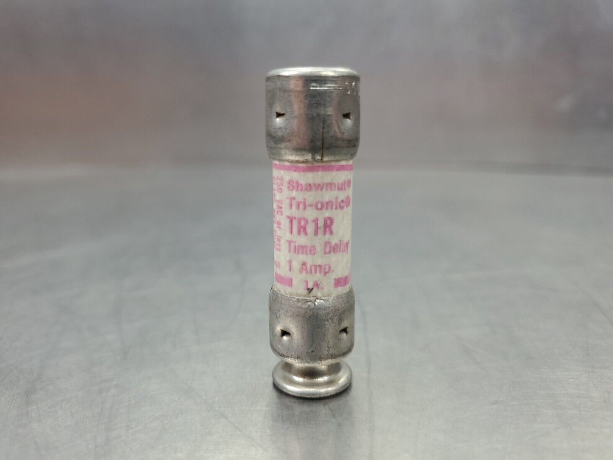 Shawmut Tri-onic TR1R TIME DELAY FUSE, 250VAC 1 AMP.                    4D-BOX#2