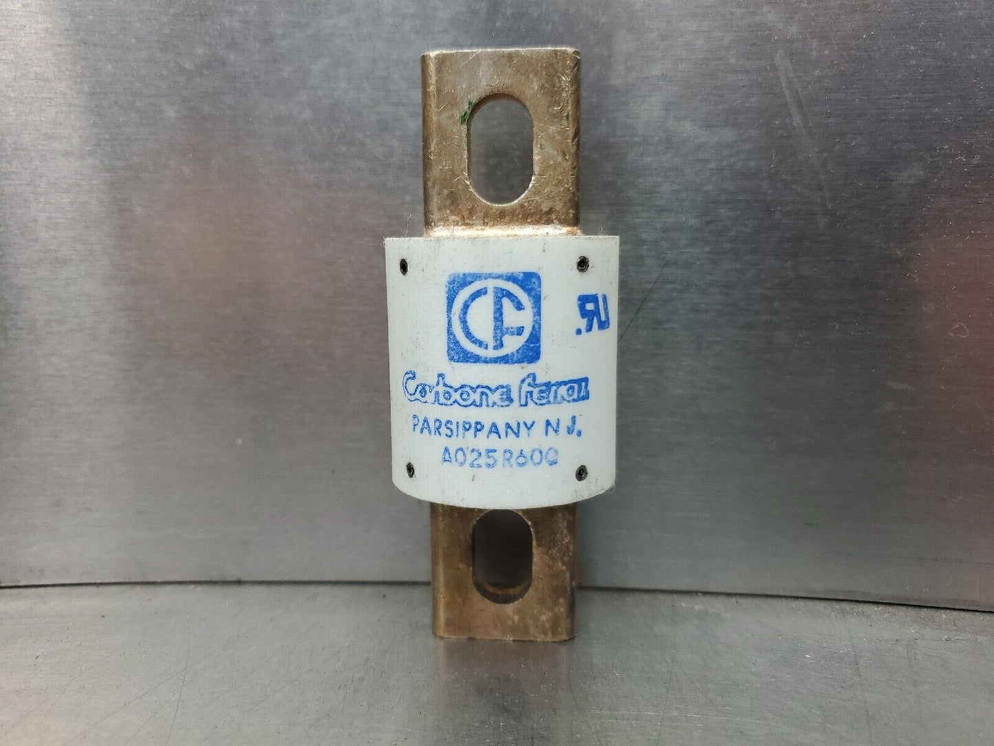 CARBONE FERRAZ 600AMP A025R600 250V SEMICONDUCTOR FUSE.                       4D