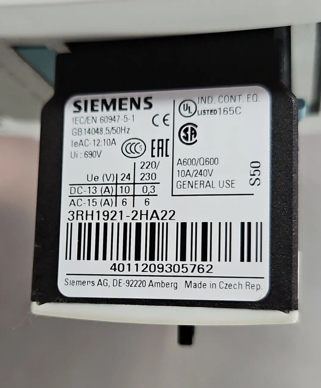 Siemens 3RT1044-1BB40/3RH1921-2HA22/ 3RT1926-1BB00 Power Contactor         4E-24