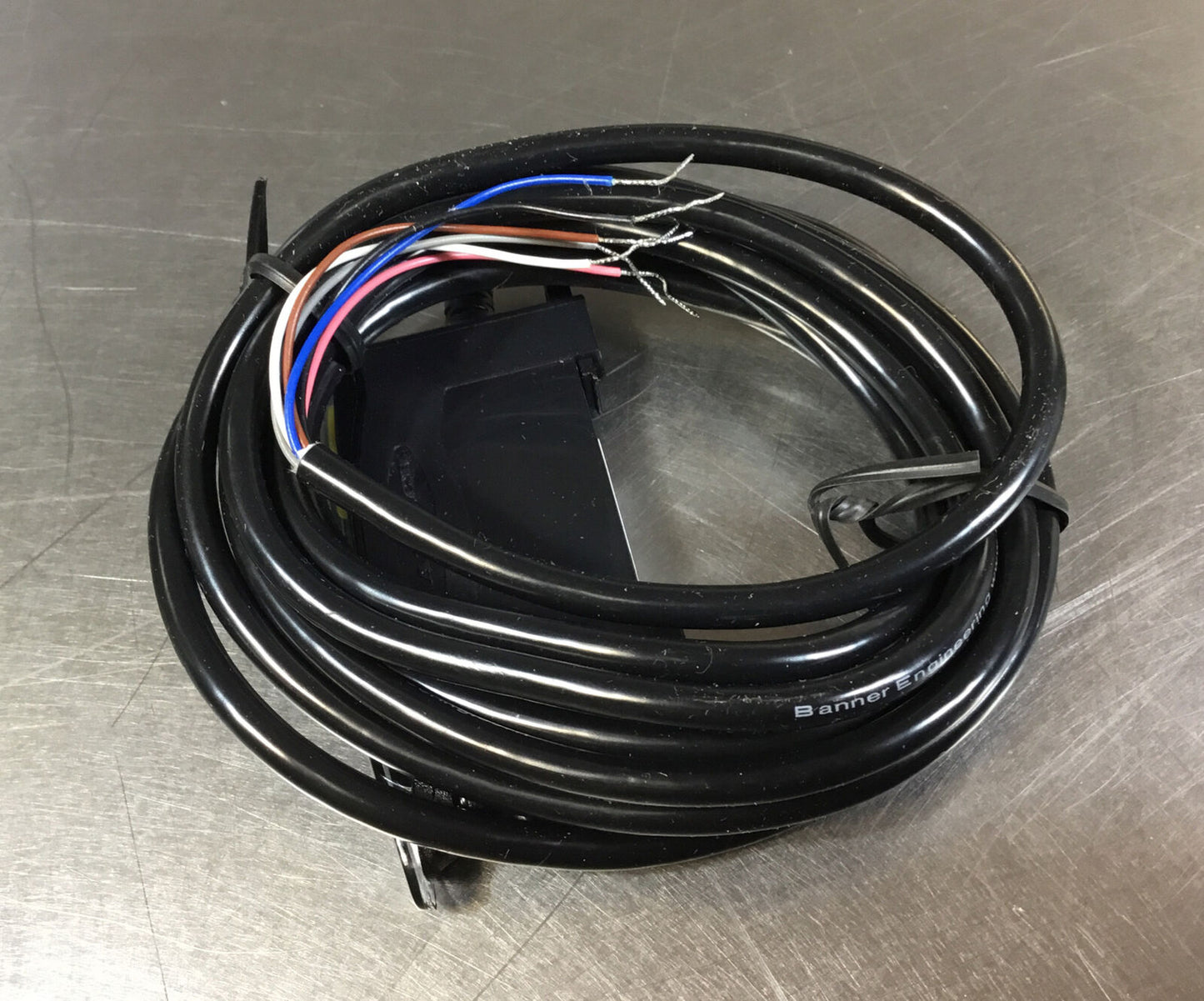 BANNER ENGINEERING  D10DNFP  /  62379  Dual Discrete Sensor 12-24VDC    3E-29