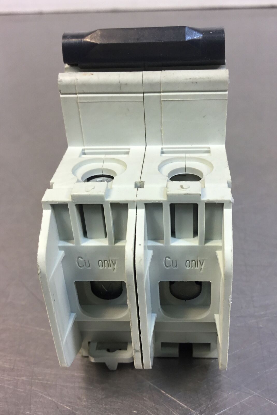 Schneider Electric 60154  D 2A C60  240V 2 Pole Multi 9 Breaker  4D