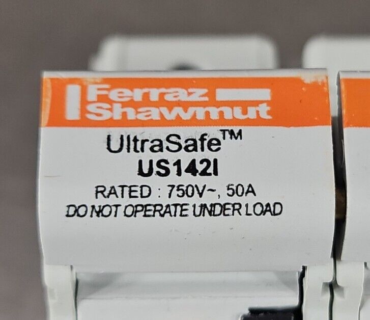 Ferraz Shawmut US 1421 UltraSafe Modular 2-Pole 750V 50A Fuse Holder.   Loc4C-18