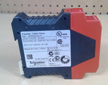 Load image into Gallery viewer, Schneider Electric XPS-AC XPSAC5121P Preventa- Safety Relay                   4D
