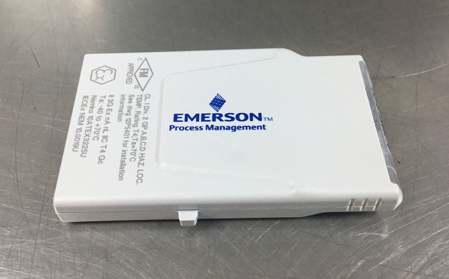 Emerson  KL3021X1-BA1 AI 4-20 mA Terminal AI HART 4-20   3E-31