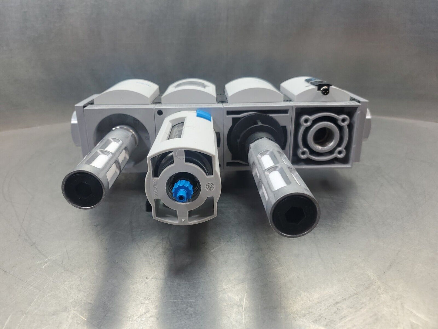 Festo MS6-EE-1/2-V24-S, MS6-LFR-1/2-D7-E-R-M-AS Modules.                      6D