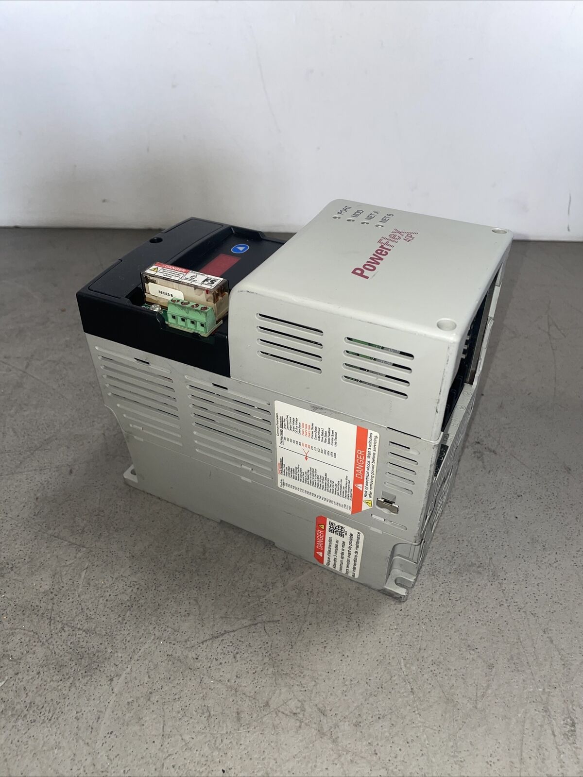22D-D6P0N104 Allen Bradley PowerFlex 40P Drive 3HP Series A VFD Variable Drive