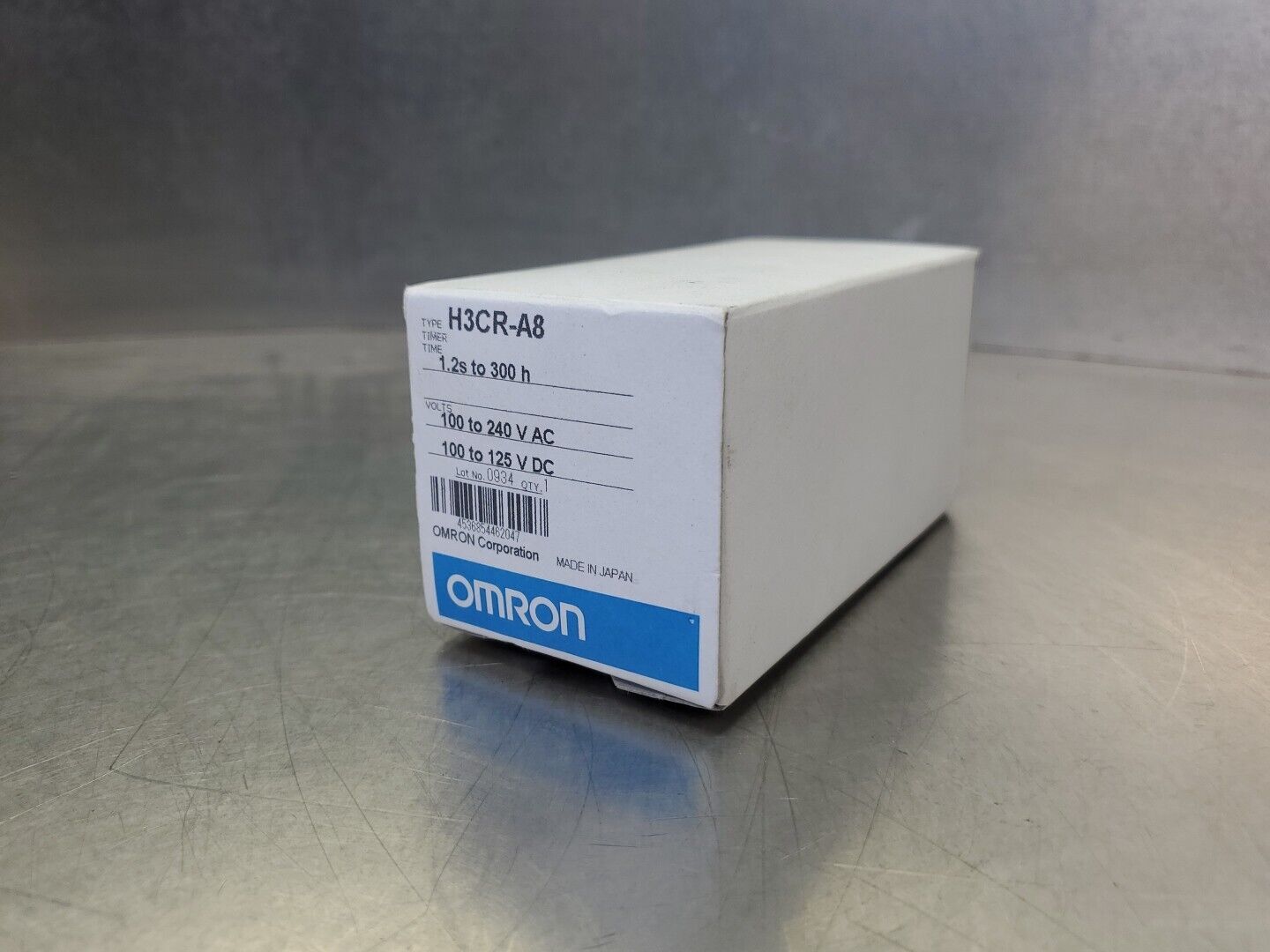 OMRON H3CR-A8 1.2 to 300h Timer.                                           4C-21