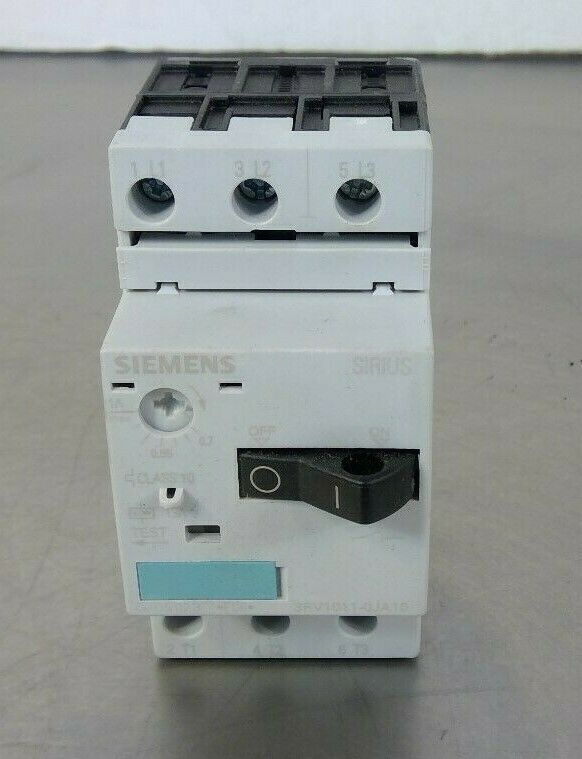 Siemens - Sirius - 3RV1011-0JA10  Circuit Breaker / Motor Protector           4C