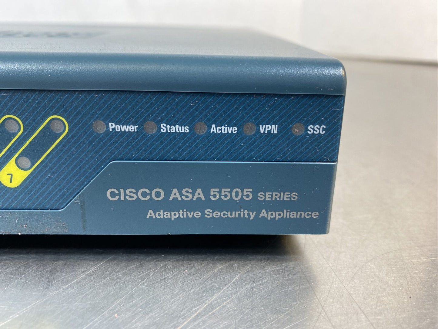 Cisco ASA 5505 SERIES ADAPTIVE SECURITY APPLIANCE UNIT.           4C