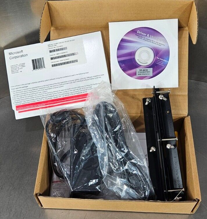 TEGUAR TP-4010-15 BKFTKFT J1900-2.0-4G-256G SSD Indust Touchscreen PC     Loc 3F