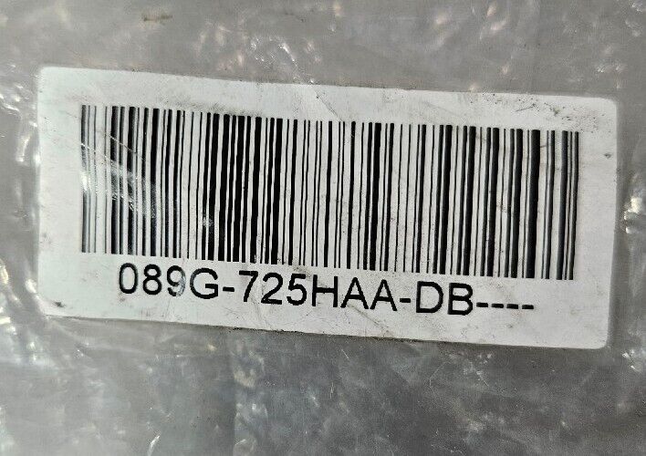 Male to Male Cable 089G 725HAA- DB  VGA/SVGA 15Pin.                    Loc 5D-13