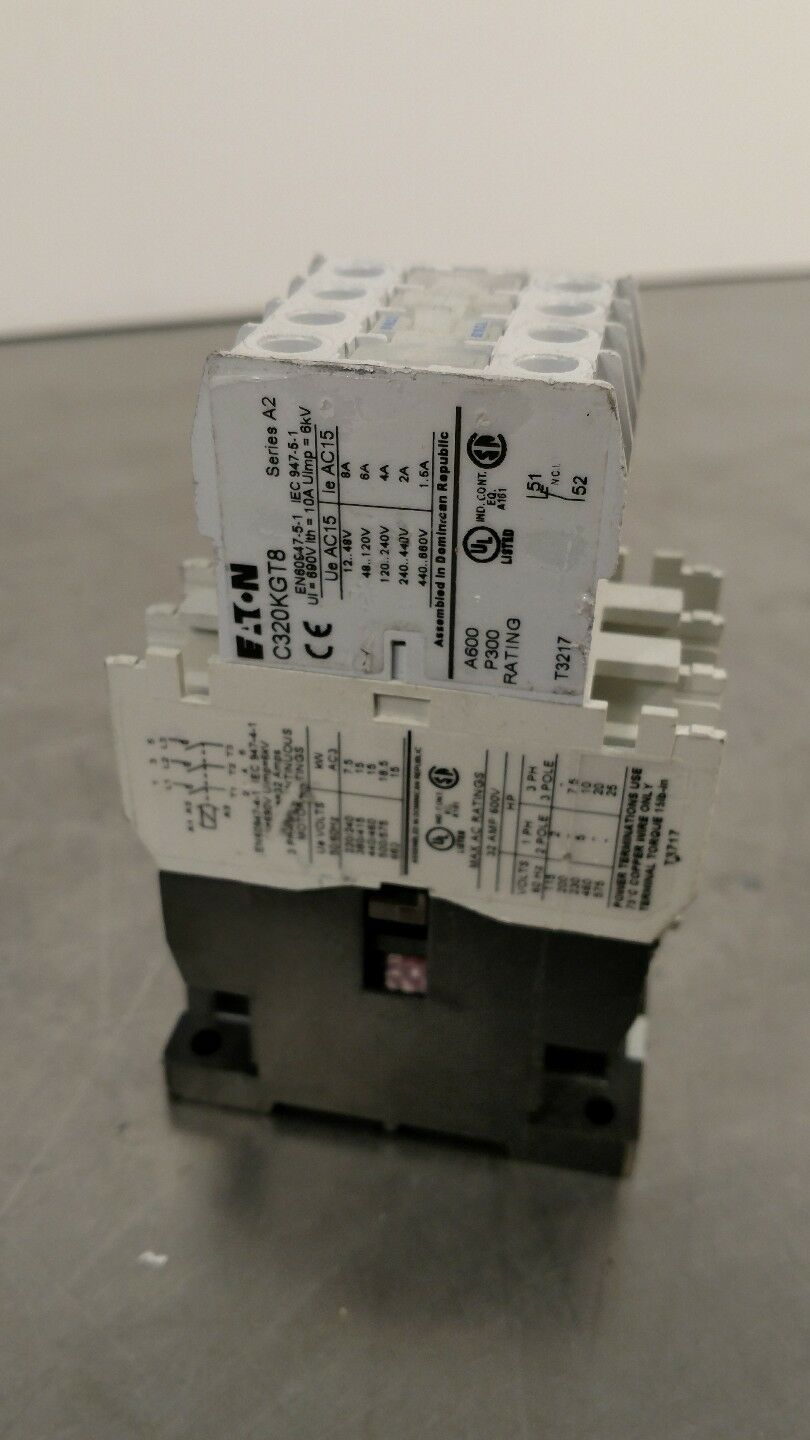 EATON CUTLER-HAMMER C320KGT8 AUXILIARY CONTACTS 240V COIL SERIES A2        4E-12