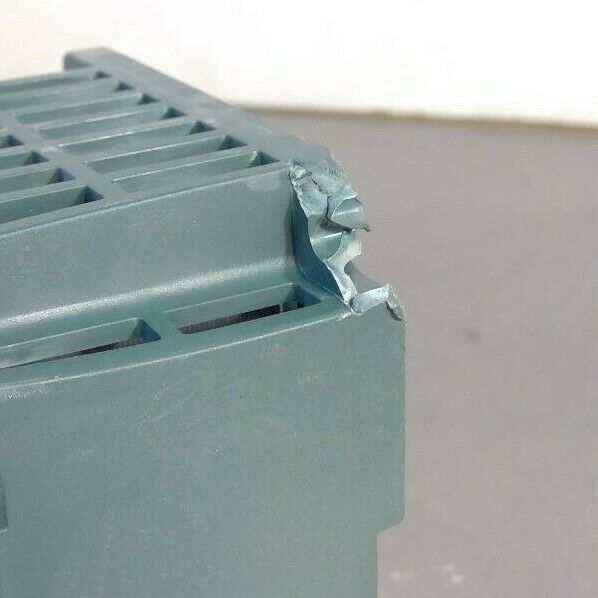 Reliance Electric MD60 - 6MD40001 AC Drive - 6MDDN-2P3101 Series A            1D