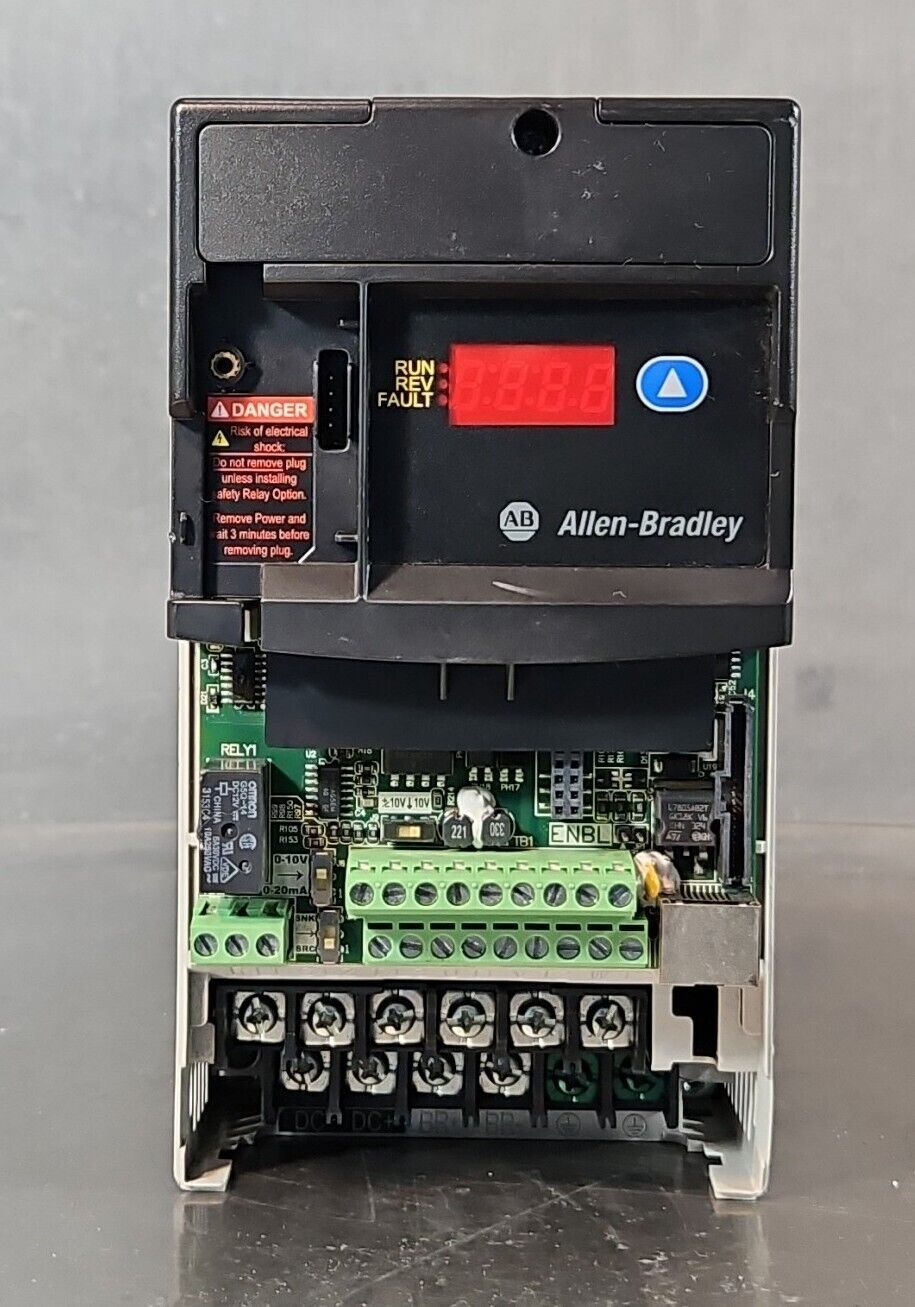 Allen-Bradley 22D-D2P3N104 SerA. AC DRIVE.                             Loc1B-17