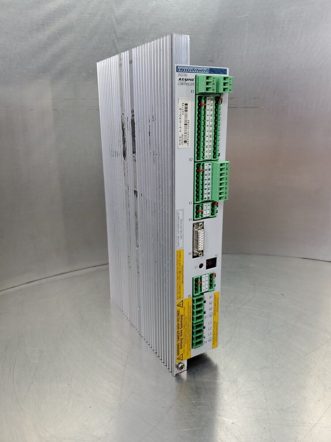 Indramat DKC 1.1-030-3 Digital AC Servo Controller.                           1C