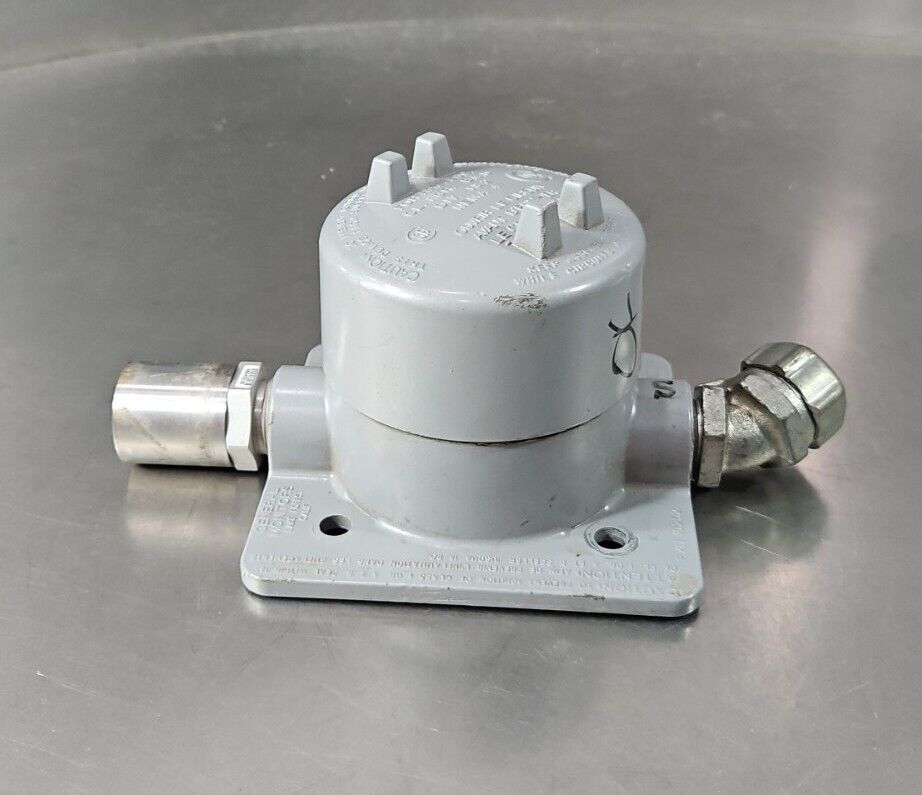 KILLARK SPI 17153A HAZARDOUS LOCATION SENSOR.                           6D-11
