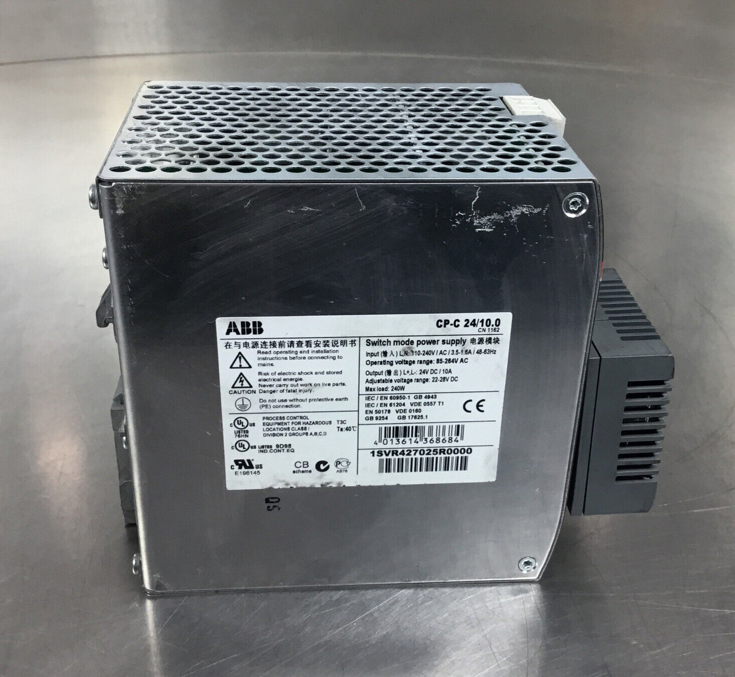 ABB  CP-C24/10.0  1SVR427025R0000 Power Supply In: 110-240VAC Out: 24VDC 10A. 4G