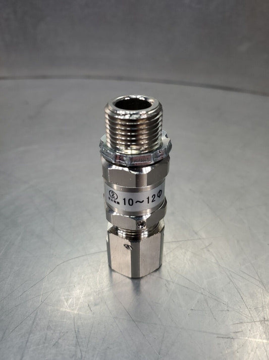 THOMAS & BETTS 7TBA ¾" Screw Crimp-Style 10~12 Threaded Conduit Fitting.   4D-17