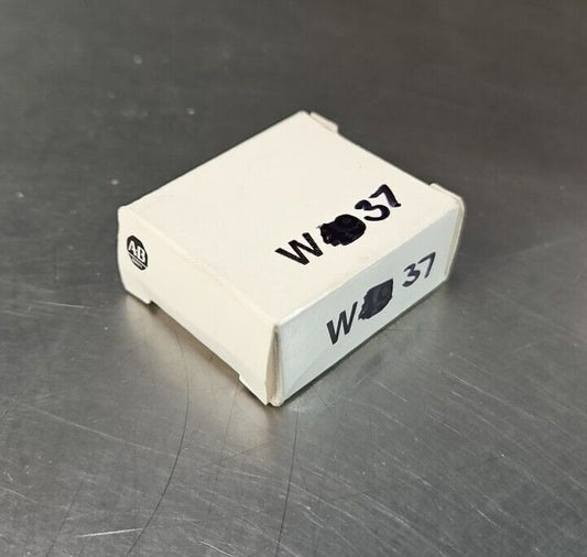 Allen Bradley W37 Heater Element.                                       Loc4B-22