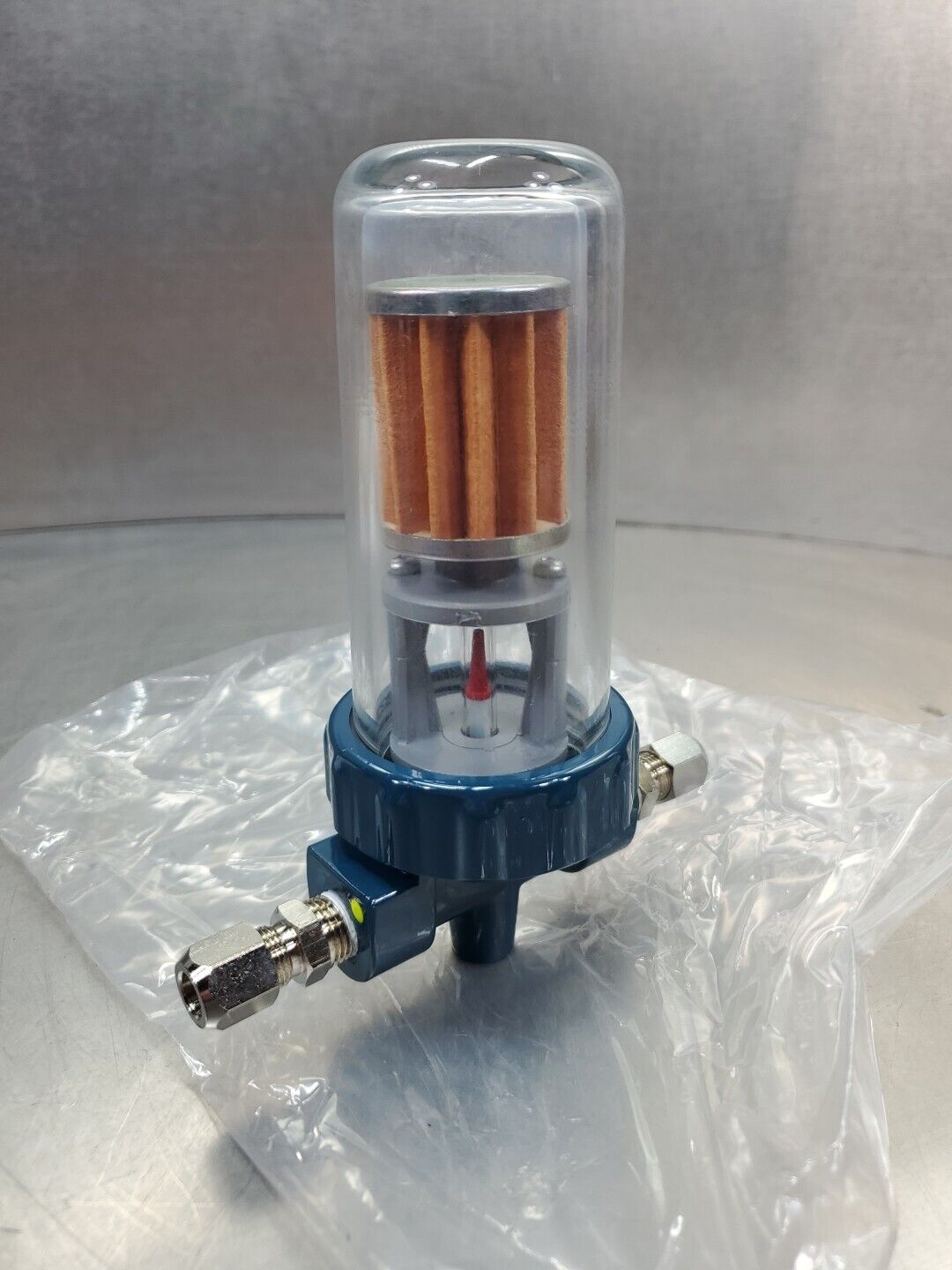 FM 1 ¾" Micro Filter T-Coupler Unit - 6in Long.                            6D-14