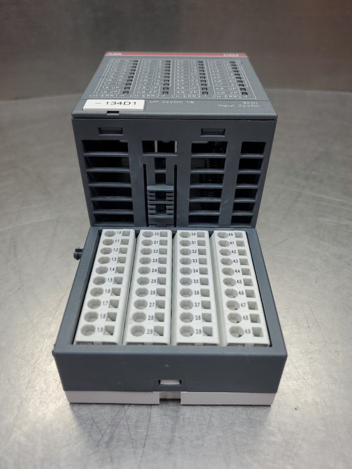 ABB DI524 B8 DIGITAL INPUT MODULE 1SAP240000R0001 w/TERMINAL Mod TU516.    3B-13