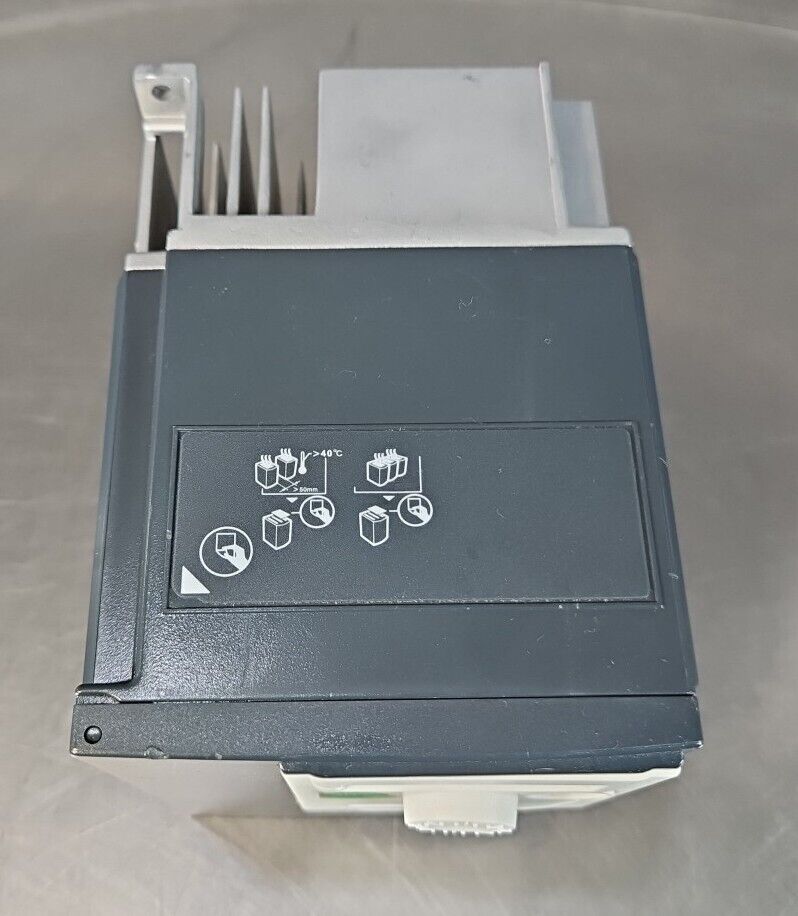 New In Box Schneider ATV312H037N4 Inverter Motor AC Drive Expedited New In Box Schneider ATV312H037N4 Inverter Motor AC Drive Expedited