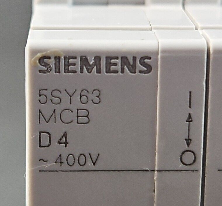 Siemens 5SY63 MCB D4 Circuit Breaker.                          4C-17