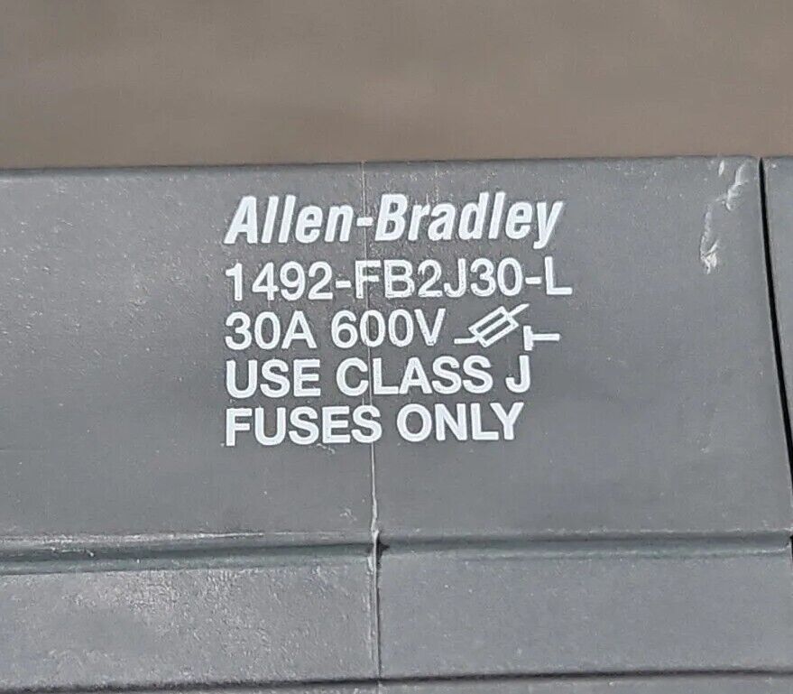 Allen Bradley 1492-FB2J30-L Fuse Holder Ser B. 600V, 30A. 2 Poles.         4E-25