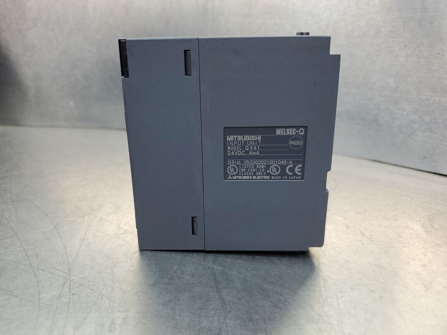 Mitsubishi QX41 24VDC Input Module.                                        3C-21