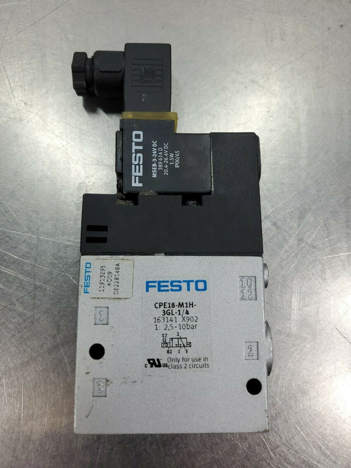 FESTO Valve Part CPE18-M1H-3GL-1/4 with  FEST0 MSEB-3-24V DC.                 6E