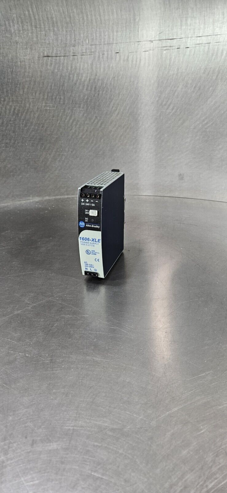 Allen-Bradley 1606-XLE120E Ser A. DC Power Supply.                        4E-23