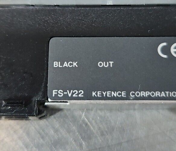 KEYENCE FS-V22RP OPTIC SENSOR NSMP.                            3C-16