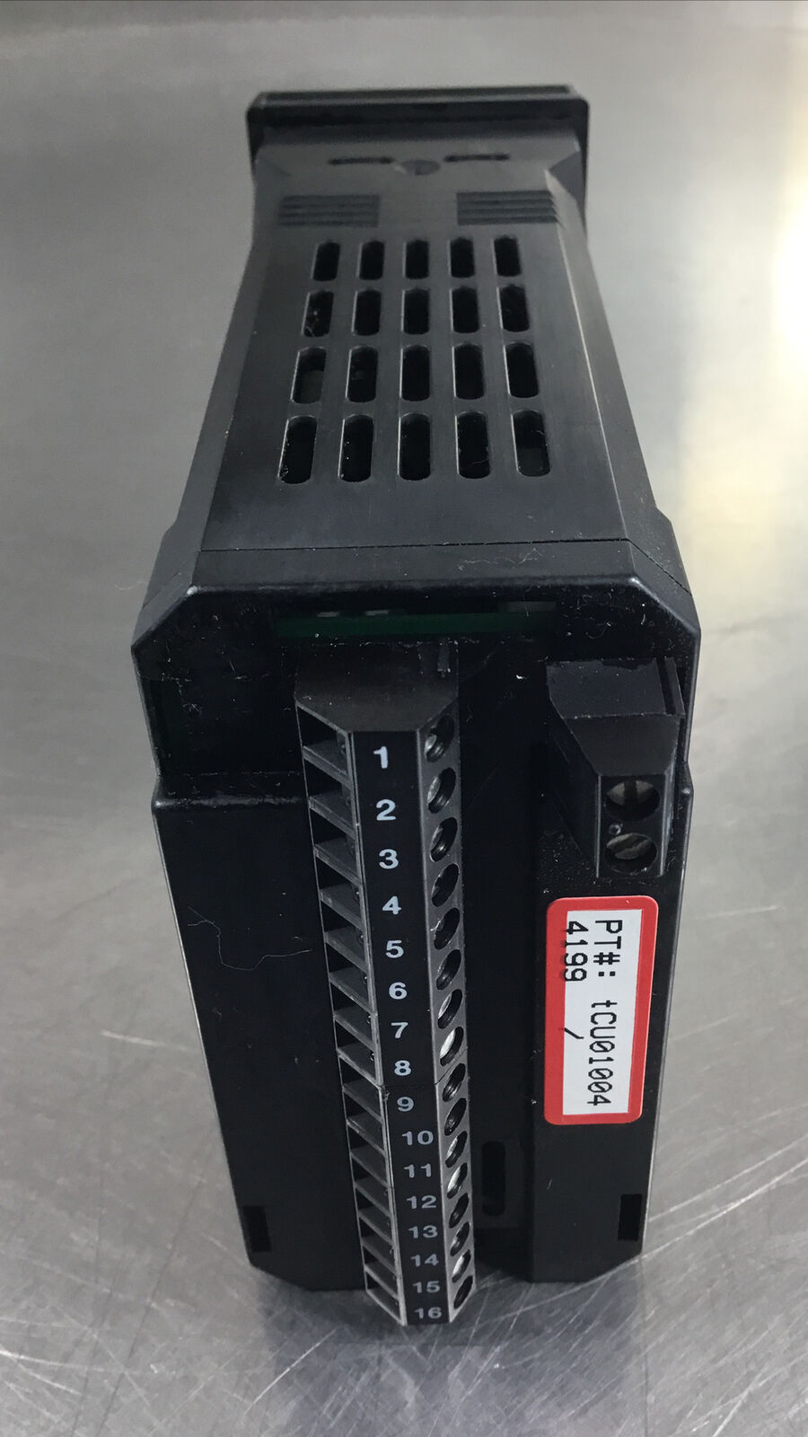 RED LION CONTROLS  TCU01004  Temperature Controller        2C