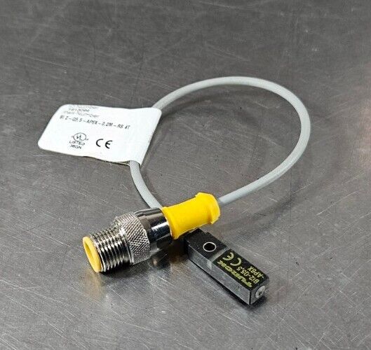 Turck BI2-Q5.5-AP6X-0.2-RS4T Inductive Sensor.                         Loc5E-16